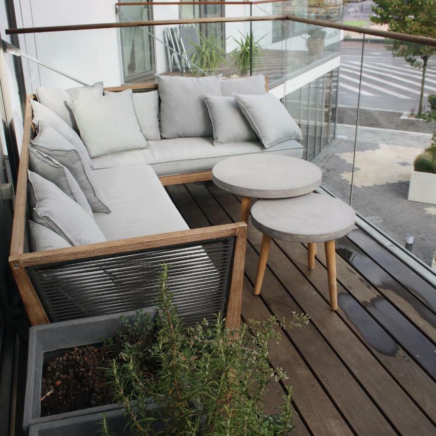 Lejlighed Modern In Z-house *